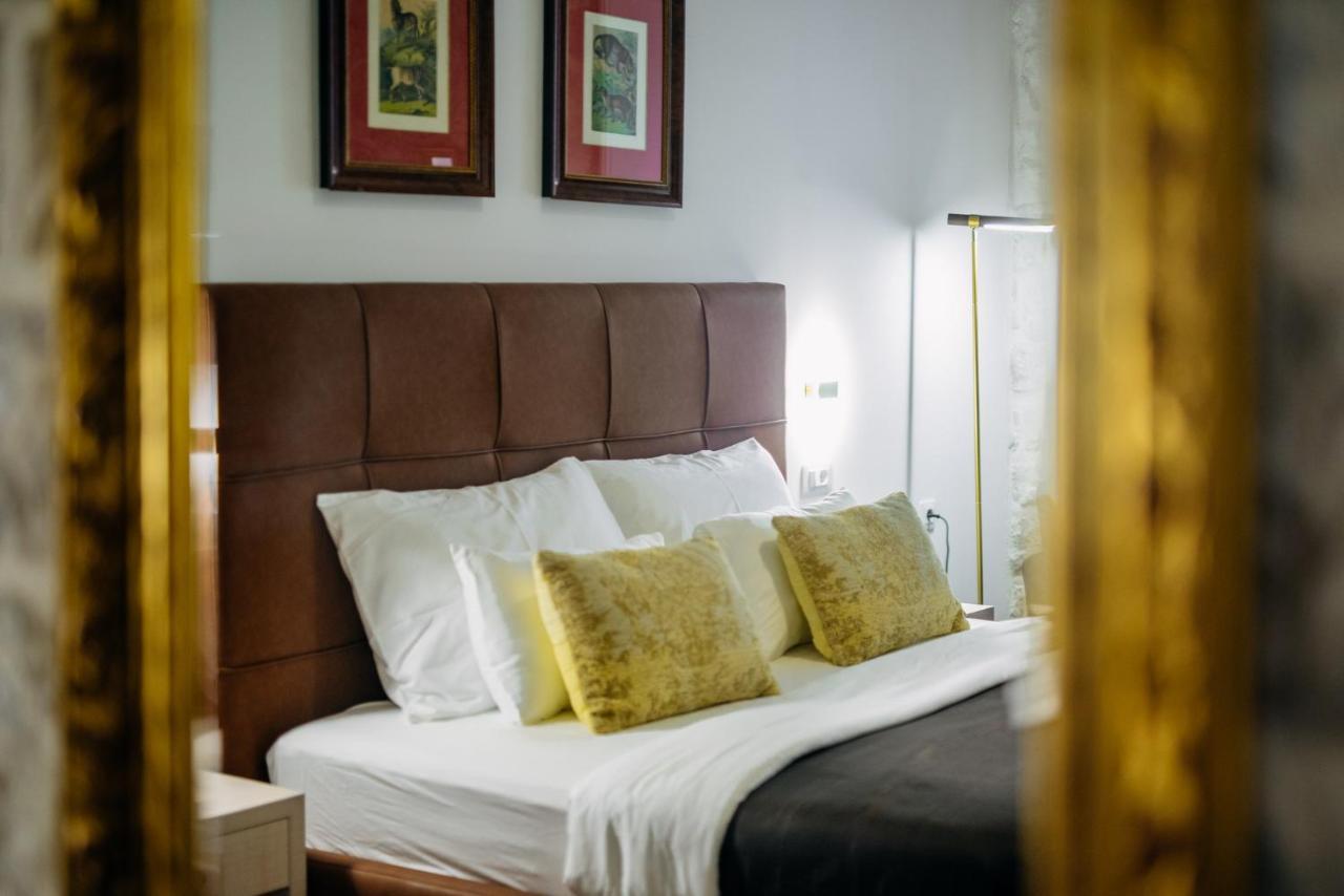 Central W Apartment & Rooms By Duhomes ดูบรอฟนิก ภายนอก รูปภาพ